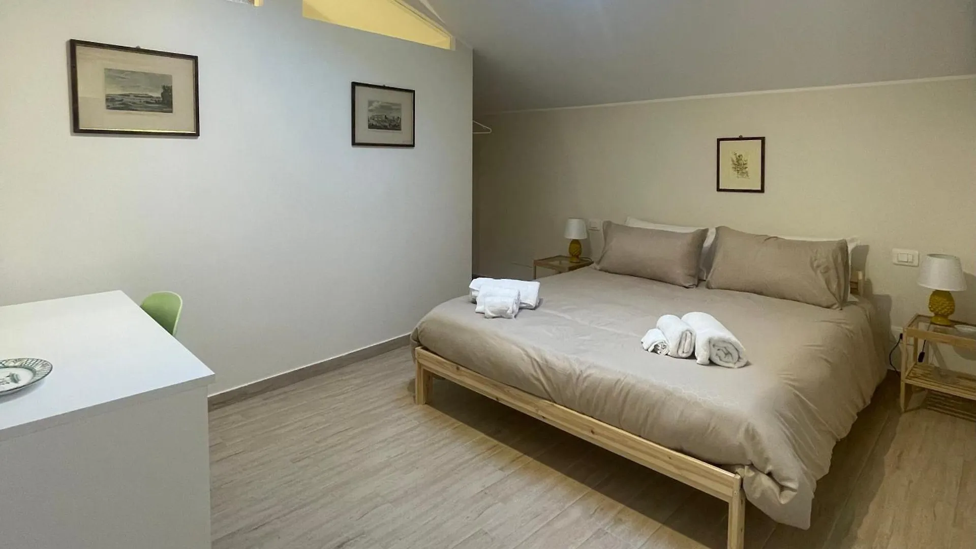 Casa de hóspedes Charm And Quiet Catania Hotel Itália